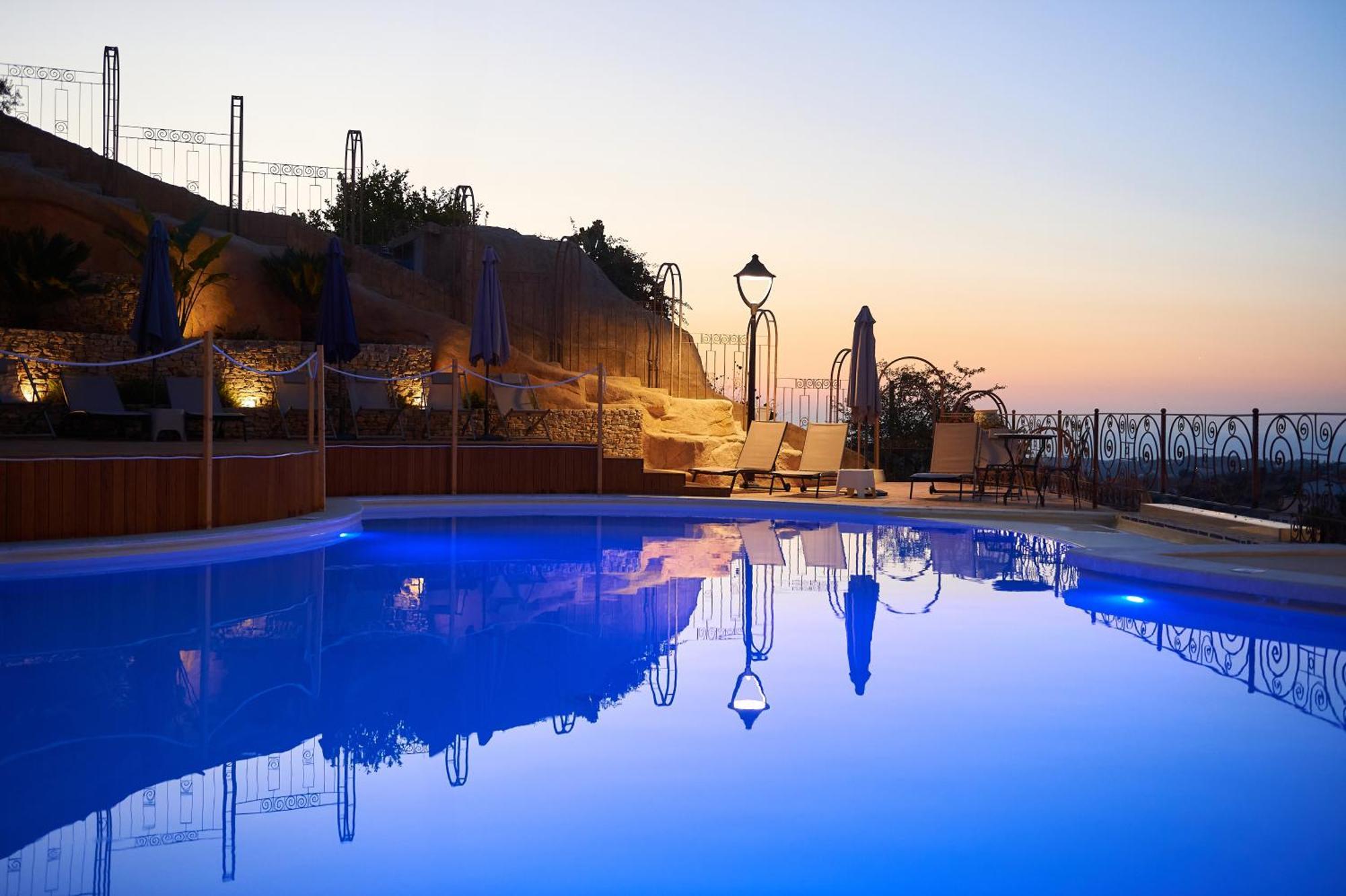 Hotel Vittoria 4*