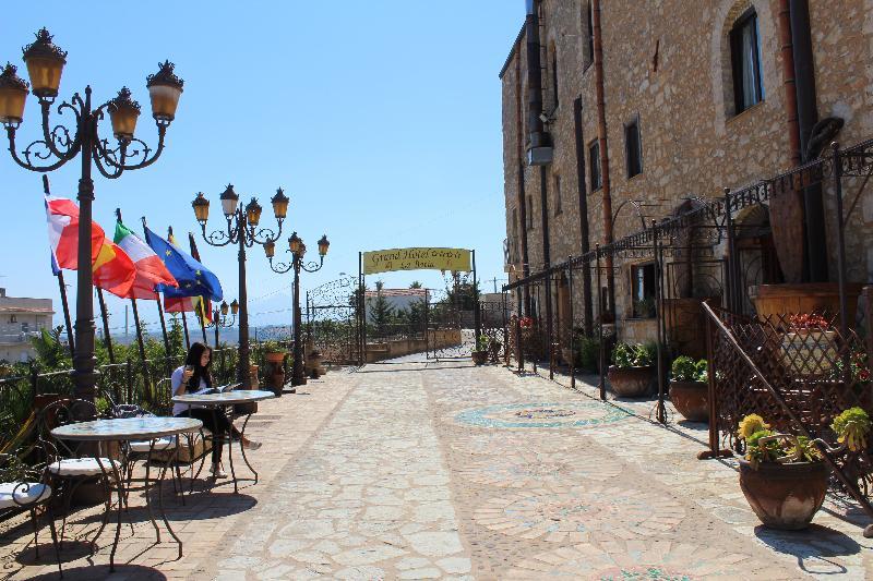 Vittoria Hotel 4*